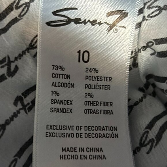 NWT Seven7 Relaxed Raw Cuffed Hem Bermuda Jean Shorts Women's 10 - Picture 11 of 11